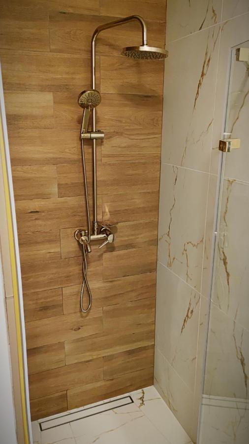 B&D Apartament Chelmiec Appartamento Wałbrzych Esterno foto