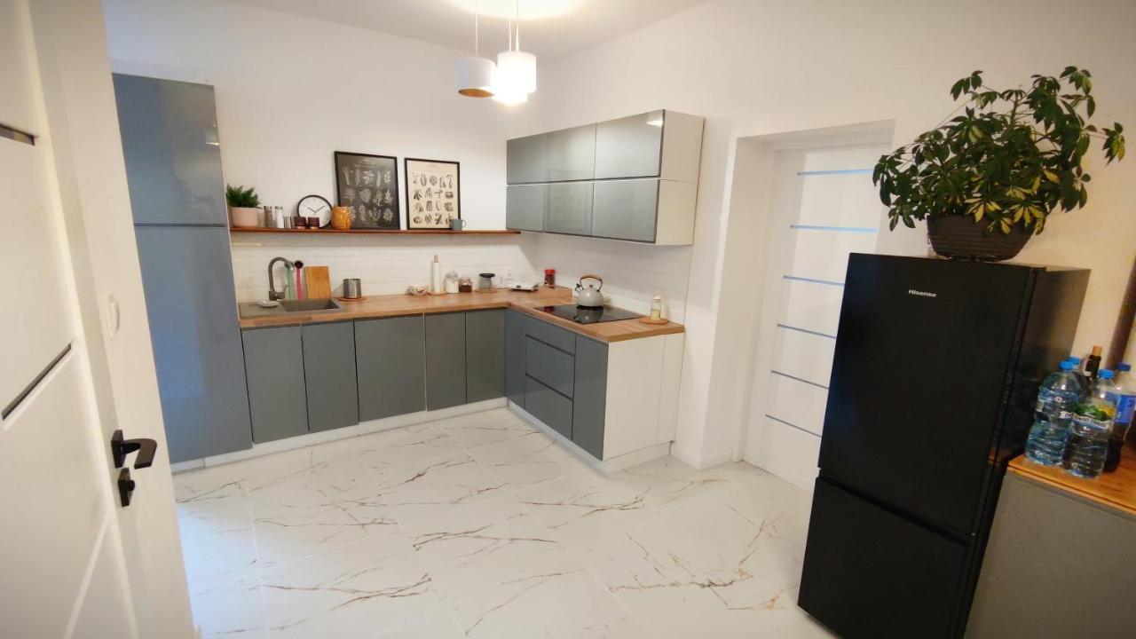 B&D Apartament Chelmiec Appartamento Wałbrzych Esterno foto