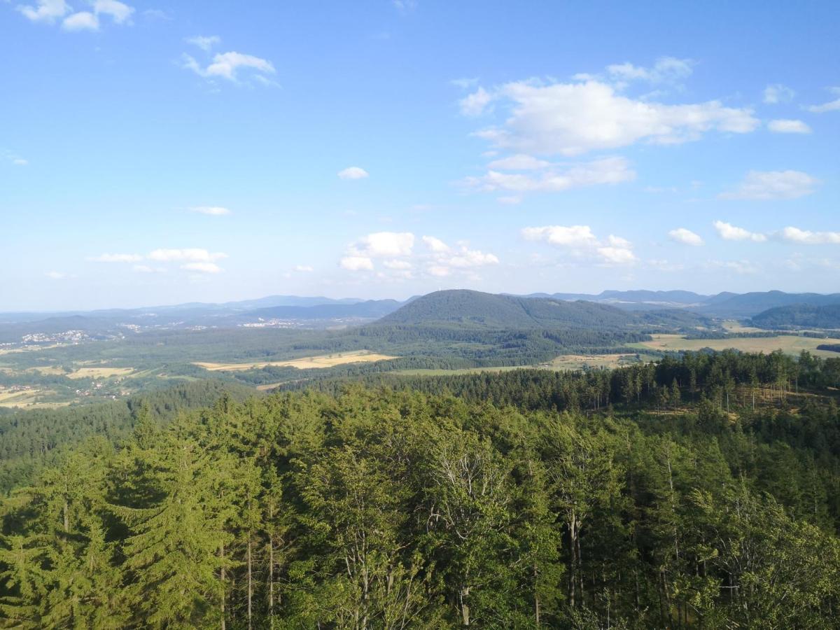 B&D Apartament Chelmiec Appartamento Wałbrzych Esterno foto